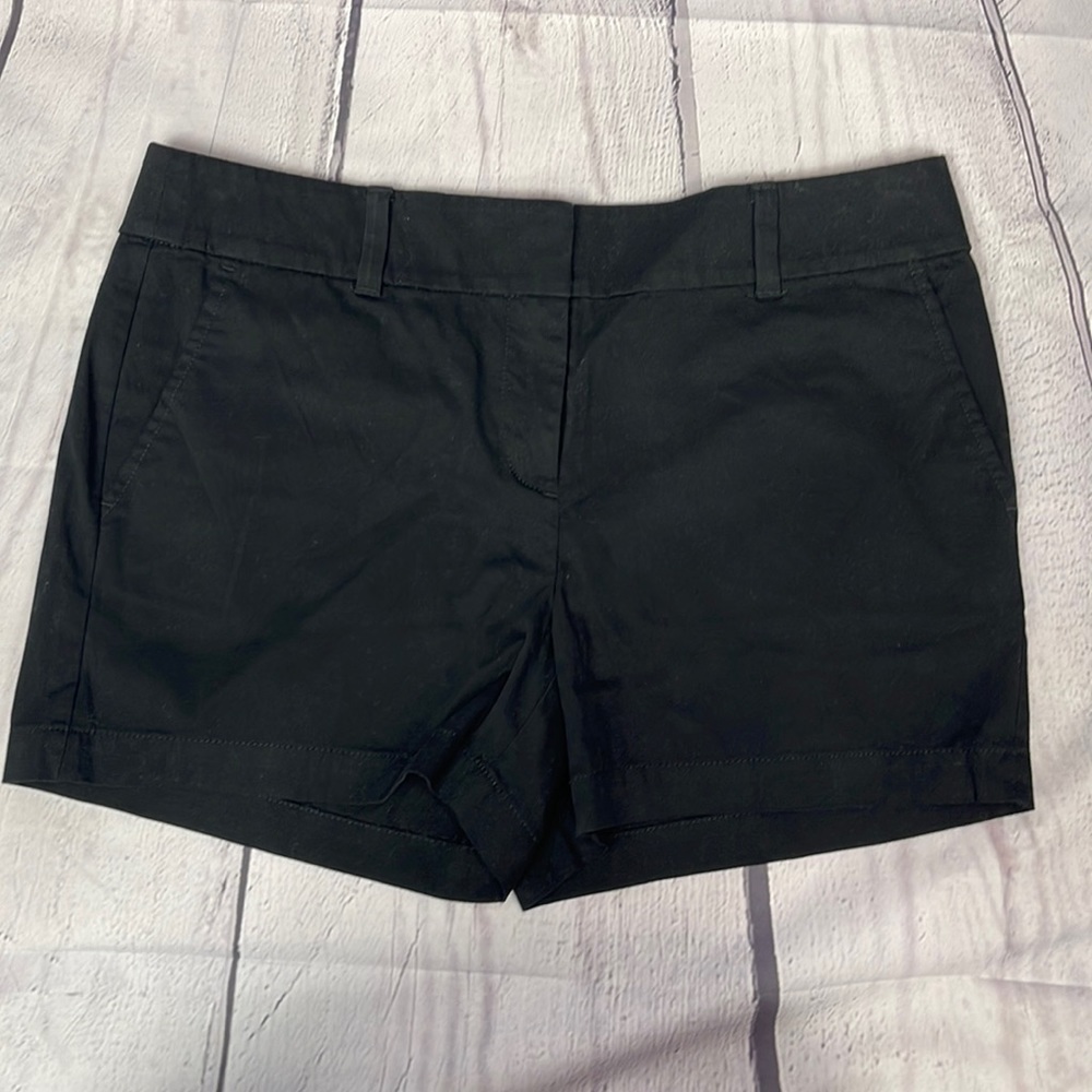Loft 4” shorts size 4 NWT